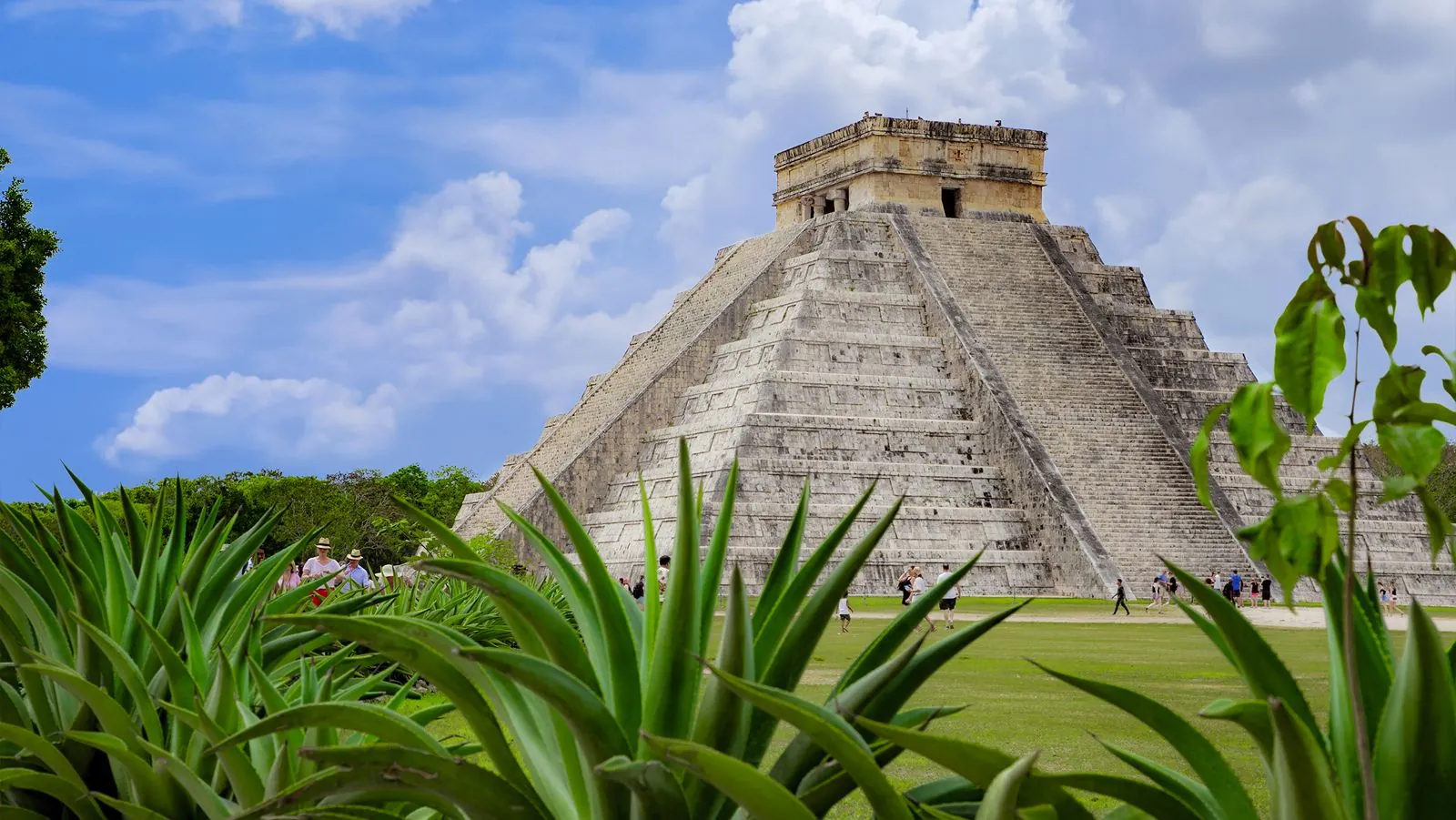 Chichén Itzá y el cenote de Yalcobá